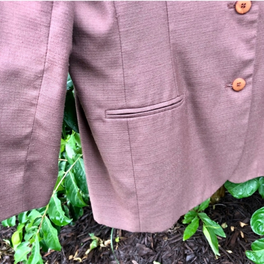 Pendleton, Women's Blazer in Rose Brown - Picture 8 of 9